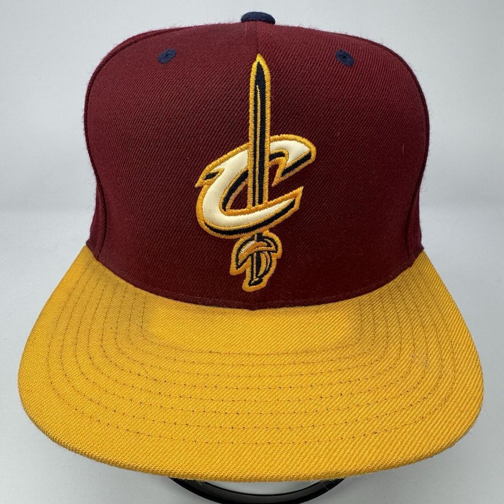 Clevekand Cavaliers Sword C Hat Cap Snapback Mitchell & Ness Vintage